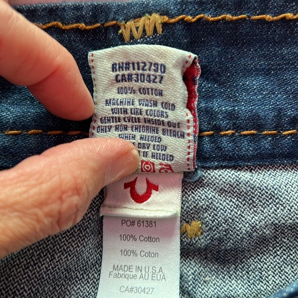 True Religion Ricky Giant Big T Relaxed Fit Jeans-NWOT - Picture 7 of 8